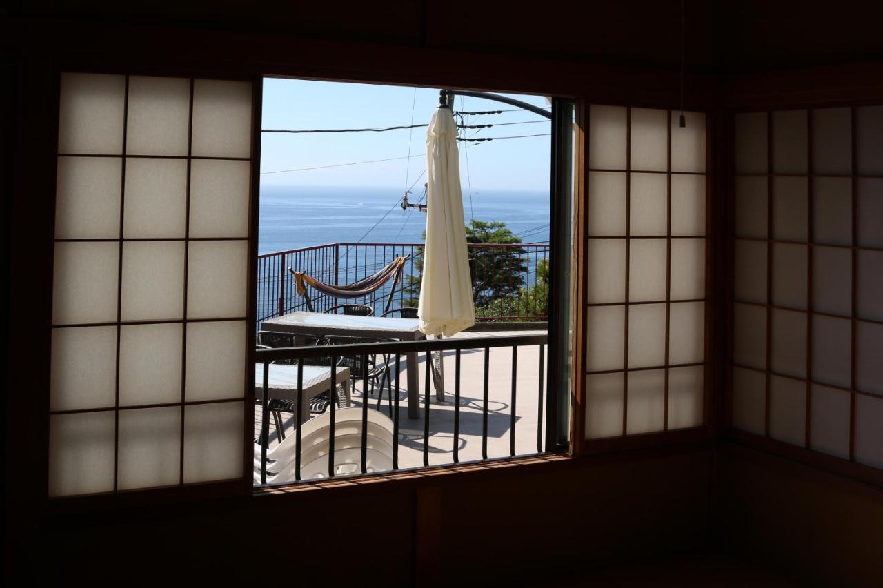 Вілла Japan Countryside Atami Екстер'єр фото